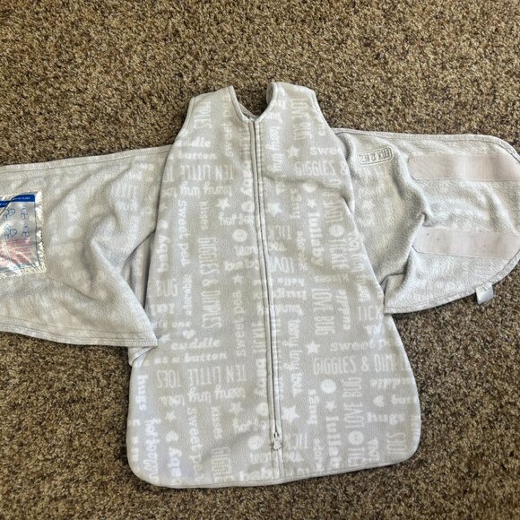 HALO Sleepsack Swaddle, 3-Way Adjustable Wearable Blanket - Size Newborn - 1920 - Picture 4 of 5